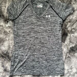 Under Armour Heathered Black V-Neck Tee